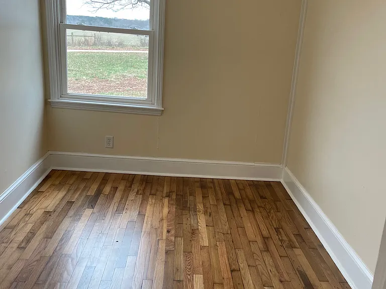 Office/ nursery/ den 8'x10' gives great bonus space and a lovely view.