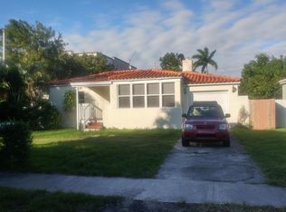 632 Mokena Dr, Miami Springs, FL 33166