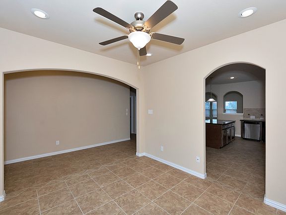 5th image of 9104 White Swan Pl