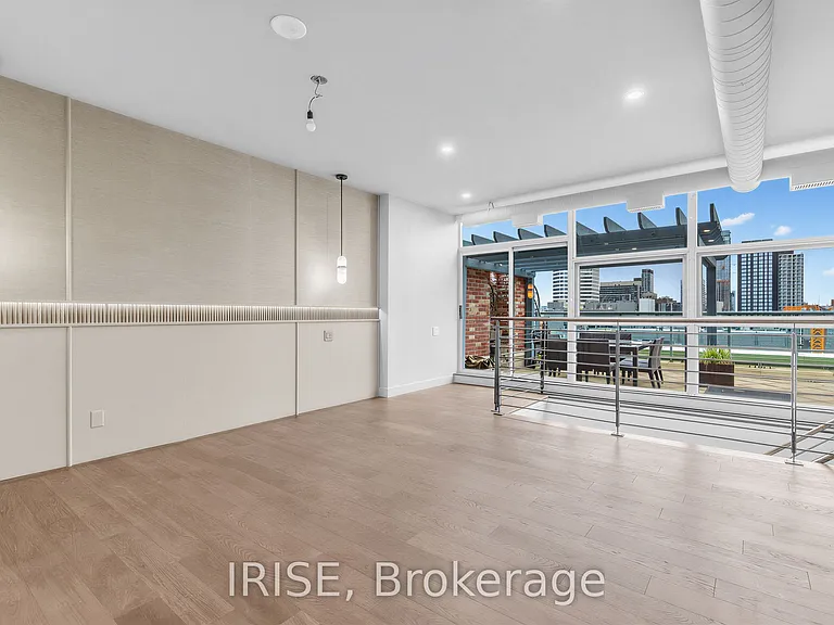155 Dalhousie St W #Penthouse 16 — Photo 5