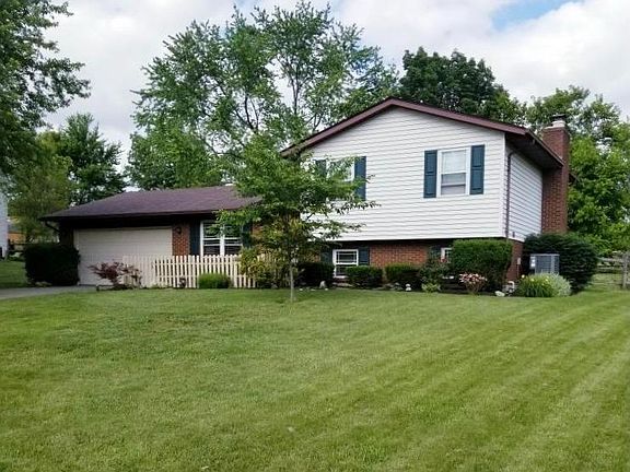 3rd image of 6410 Chablis Dr