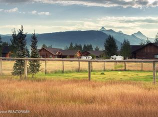 1210 Kayak Loop, Victor, ID 83455