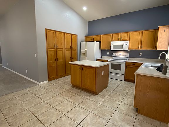 2nd image of 10906 E Dragoon Ave