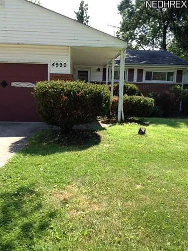 4990 N Sedgewick Rd photo 1