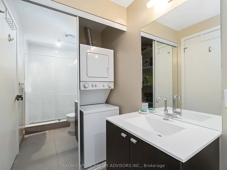 105 The Queensway #1702 — Photo 14