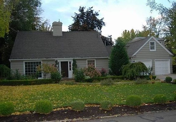 2nd image of 1636 E Orchard Dr