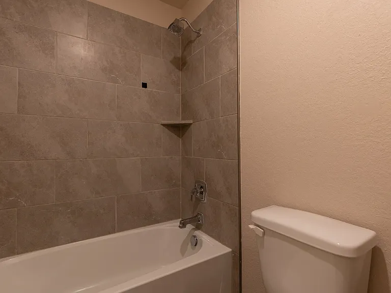 746 Farmers Dell — Photo 33
