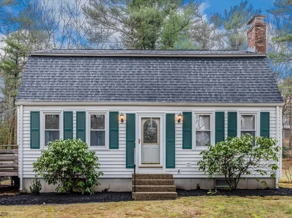 29 Ferry St, Marshfield, MA 02050