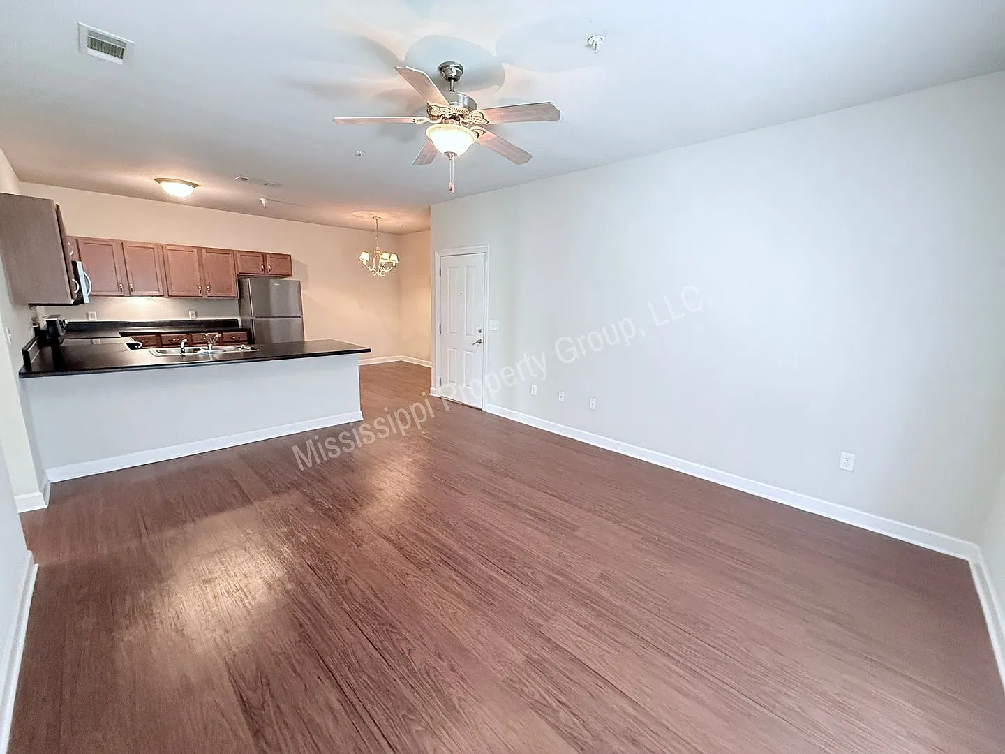 1021 Molly Barr Rd — Photo 4