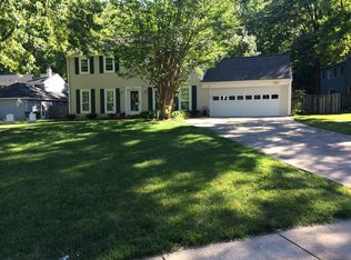 5510 Dunsmore Rd, Alexandria, VA 22315