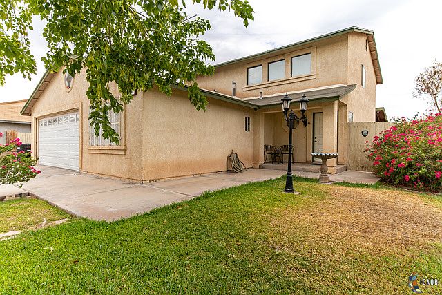 1st image of 308 Tangerine Dr
