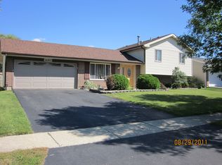 1480 Schooner Ln, Hanover Park, IL 60133