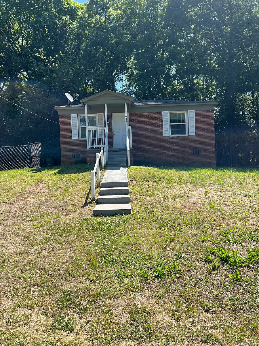 Building Photo - 1624 Maribel Ave