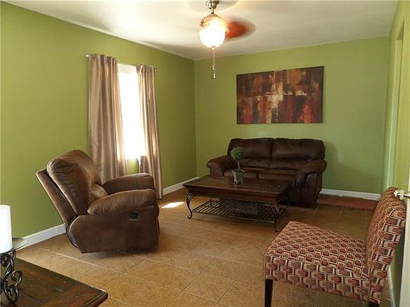 3rd image of 227 W Orange St