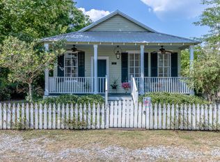 311 Saint George St, Bay Saint Louis, MS 39520