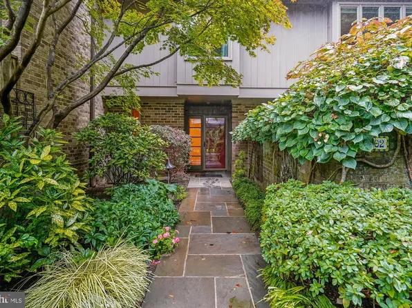 702 Belgrove Rd, Mc Lean, VA 22101