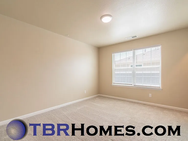 9521 Market Dr — Photo 22