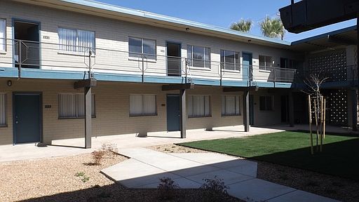 2nd image of 835 N Alvernon Way APT 202