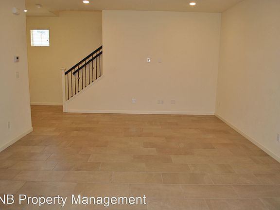3rd image of 1073 Dennington Pl