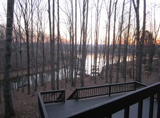 691 Lakeview St, Estill Springs, TN 37330