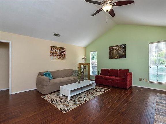 5th image of 1300 Melbourne Ln