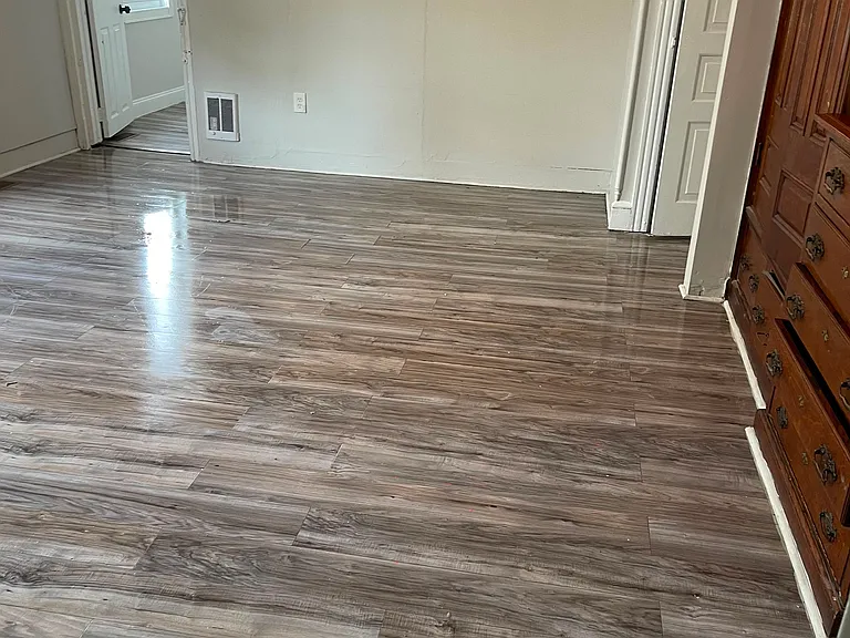569 N Front St #2 — Photo 17