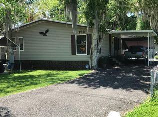 153 Smith Ln, Satsuma, FL 32189