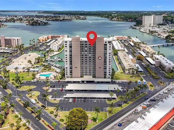 7300 Sun Island Dr S APT 1403, South Pasadena, FL 33707