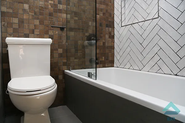 Rented by EXR | media 31