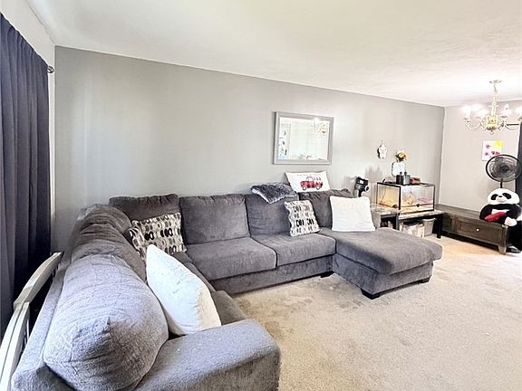 4th image of 5494 Ravensthorpe Way