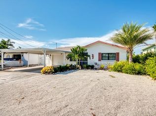 3703 Bayview Ave, Saint James City, FL 33956