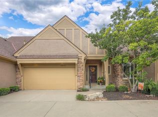 14075 S Summit St, Olathe, KS 66062