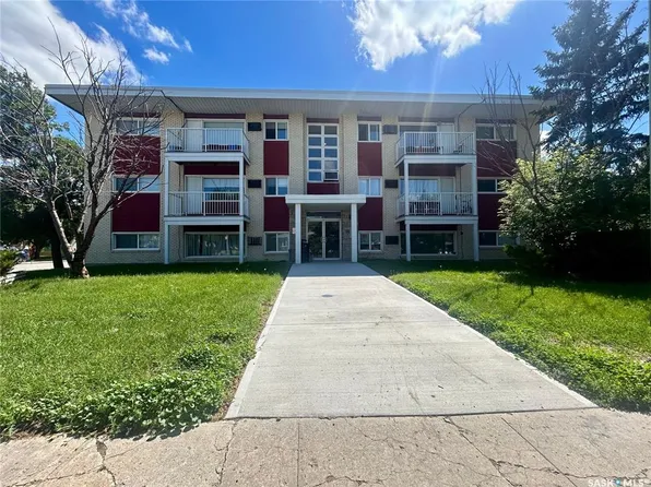 UNIT 13-1811 8th AVENUE N, Regina, SK S4R 0G5