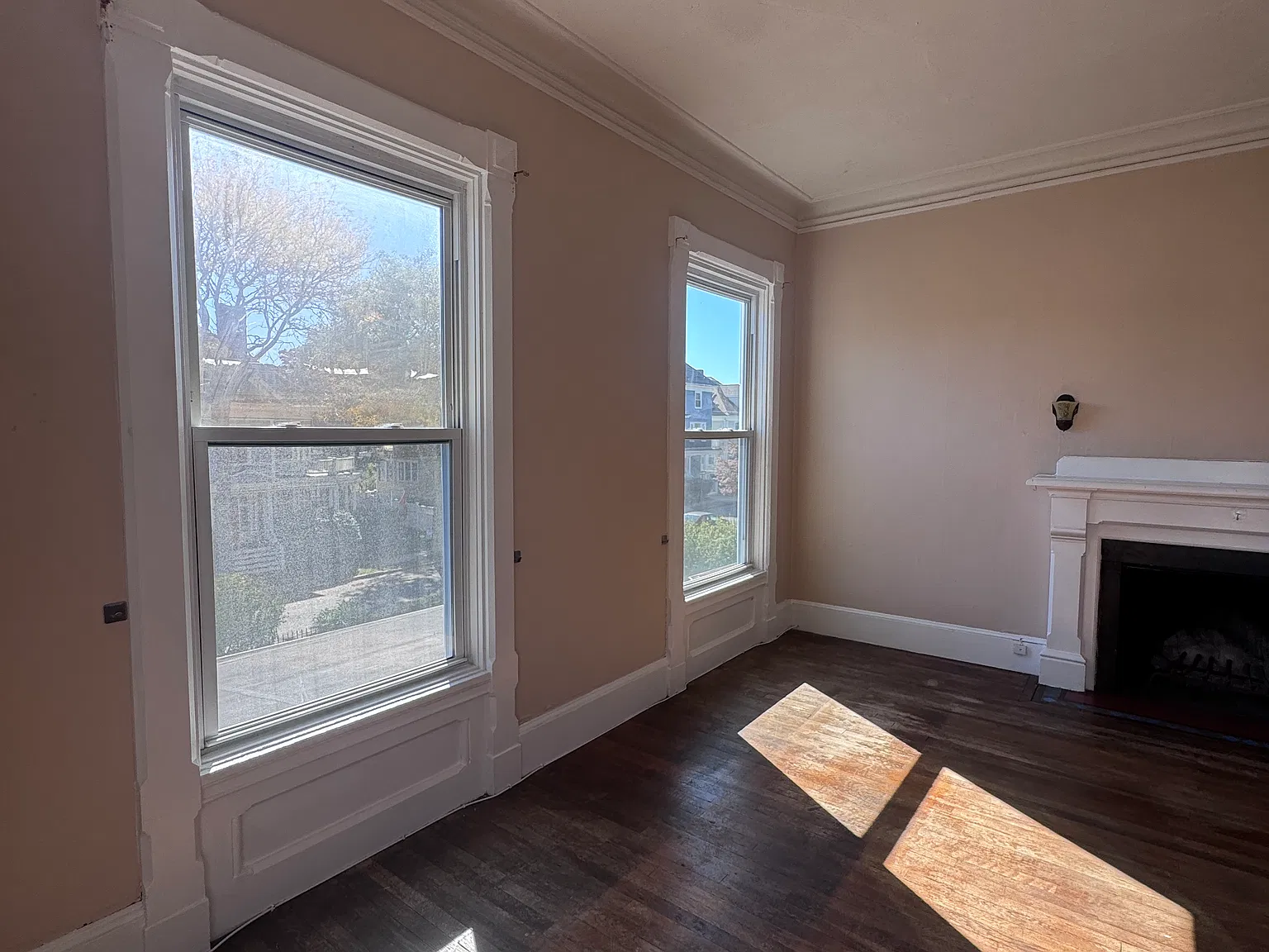 1 bed, 650 sqft, $1,350 — Photo 3