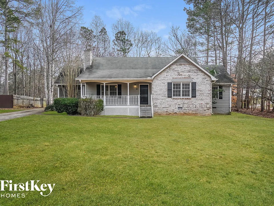 273 Hollis Cir