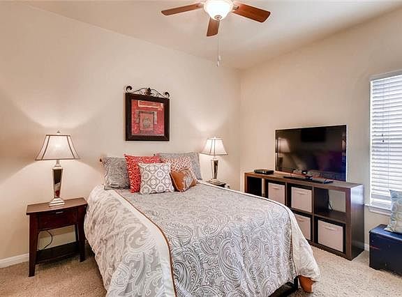 4th image of 2320 Gracy Farms Ln APT 711