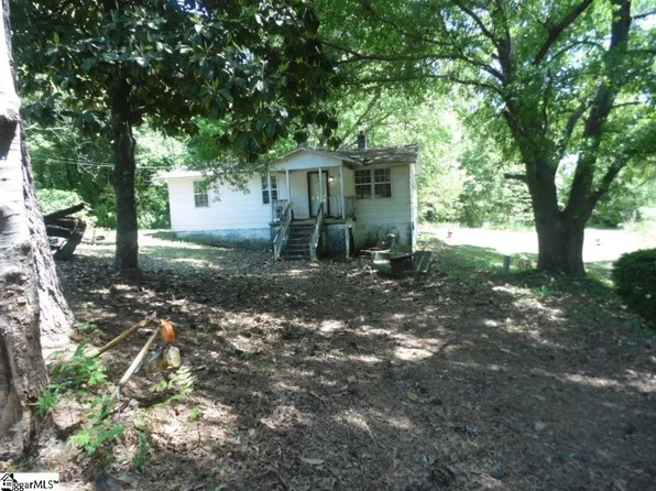 37 Brockman Hill Rd, Greenville, SC 29617