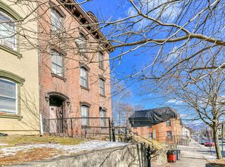 166 South St APT 1, Newburgh, NY 12550