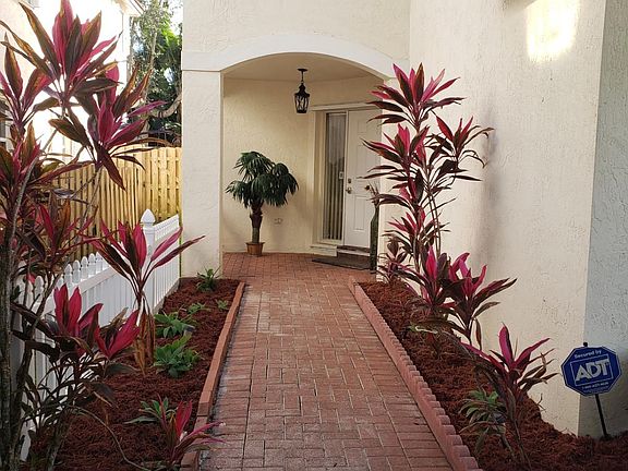 2nd image of 6242 NW 38th Dr