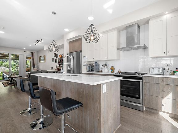 2nd image of 24108 104th Ave #37