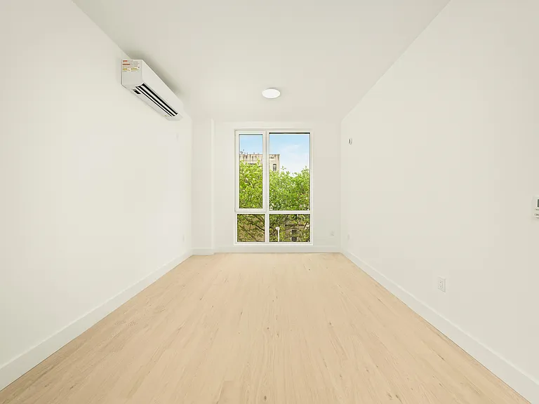 733 Lincoln Pl #1206 — Photo 5