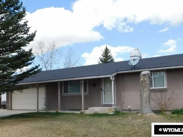 1595 Colorado Dr, Green River, WY 82935