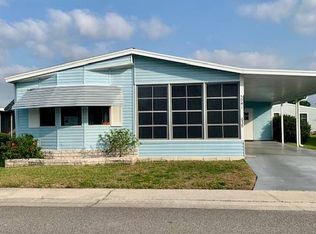 5941 Benz Dr, Zephyrhills, FL 33540