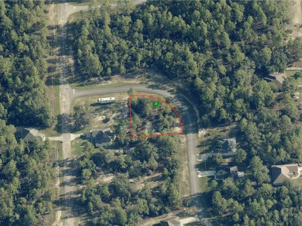 3268 W Higgins Pl, Citrus Springs, FL 34433