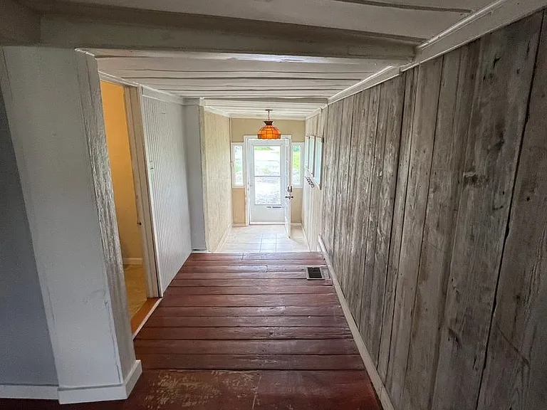 4069 Bullitt Rd — Photo 9