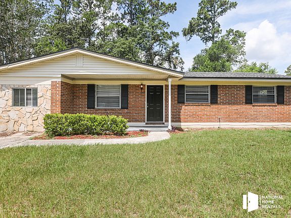 2nd image of 11056 Key Madeira Dr