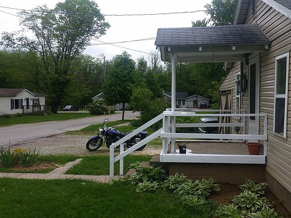5th image of 305 W Coolidge Dr