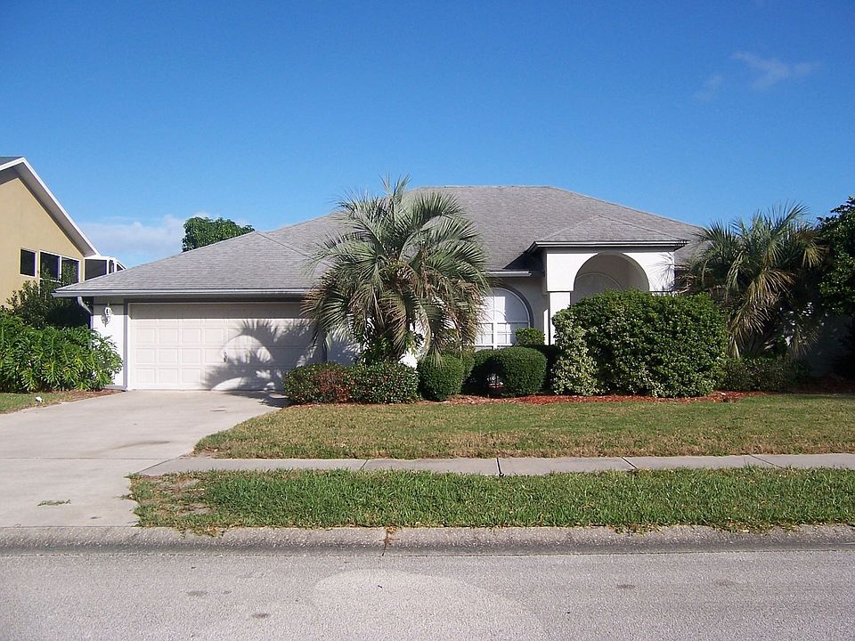 1st image of 269 Lake Shore Dr