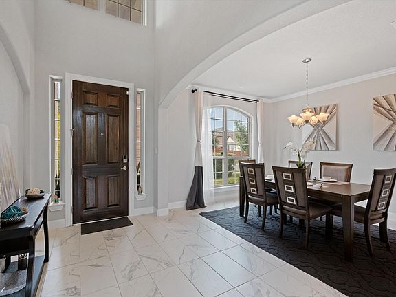 3rd image of 4312 Tanglewood Estates Dr