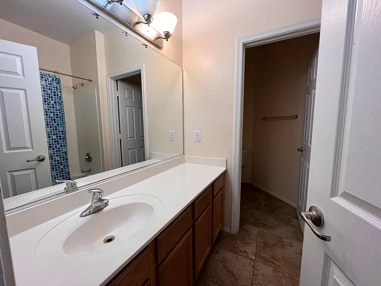 4601 W Donner Dr — Photo 19